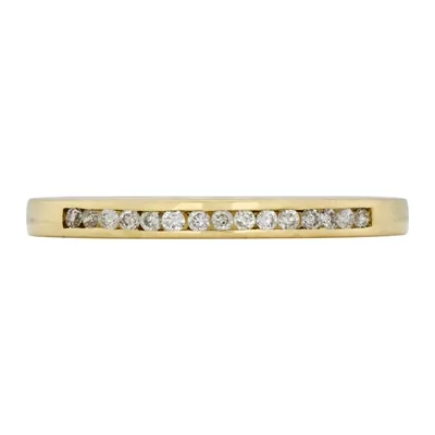 Argolla en oro amarillo de 18 Kilates, Cintillo, con diamantes de 0.10 Ct