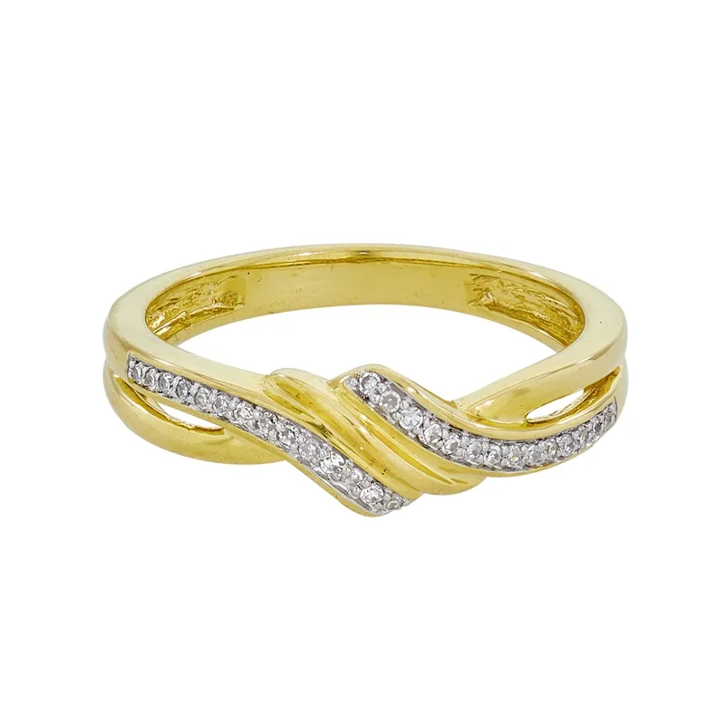 Anillo en oro amarillo de 18 Kilates, con diamantes de 0.08 Ct