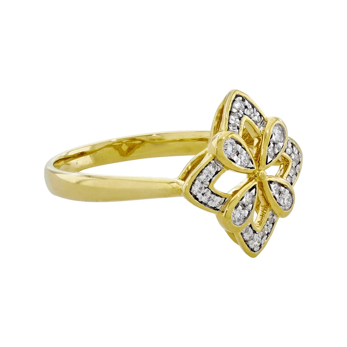 Anillo en oro amarillo de 18 Kilates, con diamantes de 0.17 Ct