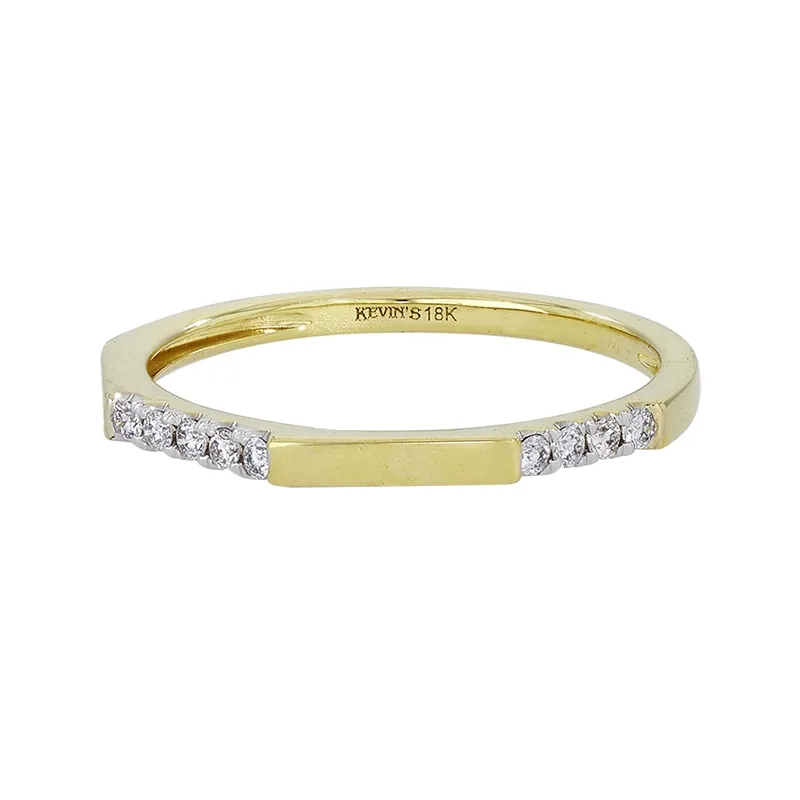Anillo en oro amarillo de 18 Kilates, con diamantes de 0.13 Ct