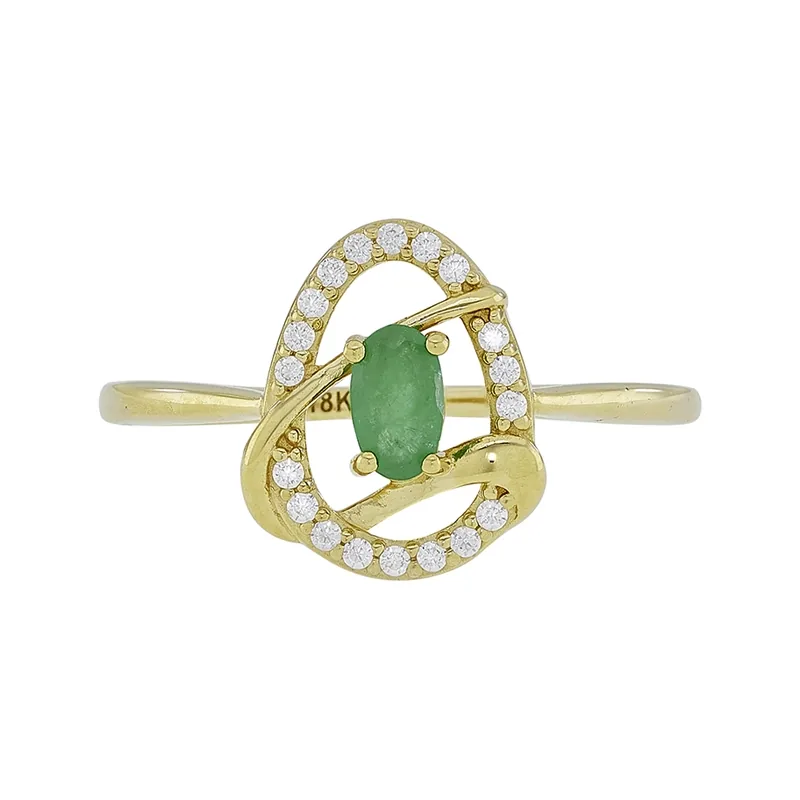 Anillo en oro amarillo de 18 Kilates, con esmeralda central y decoración en zircones