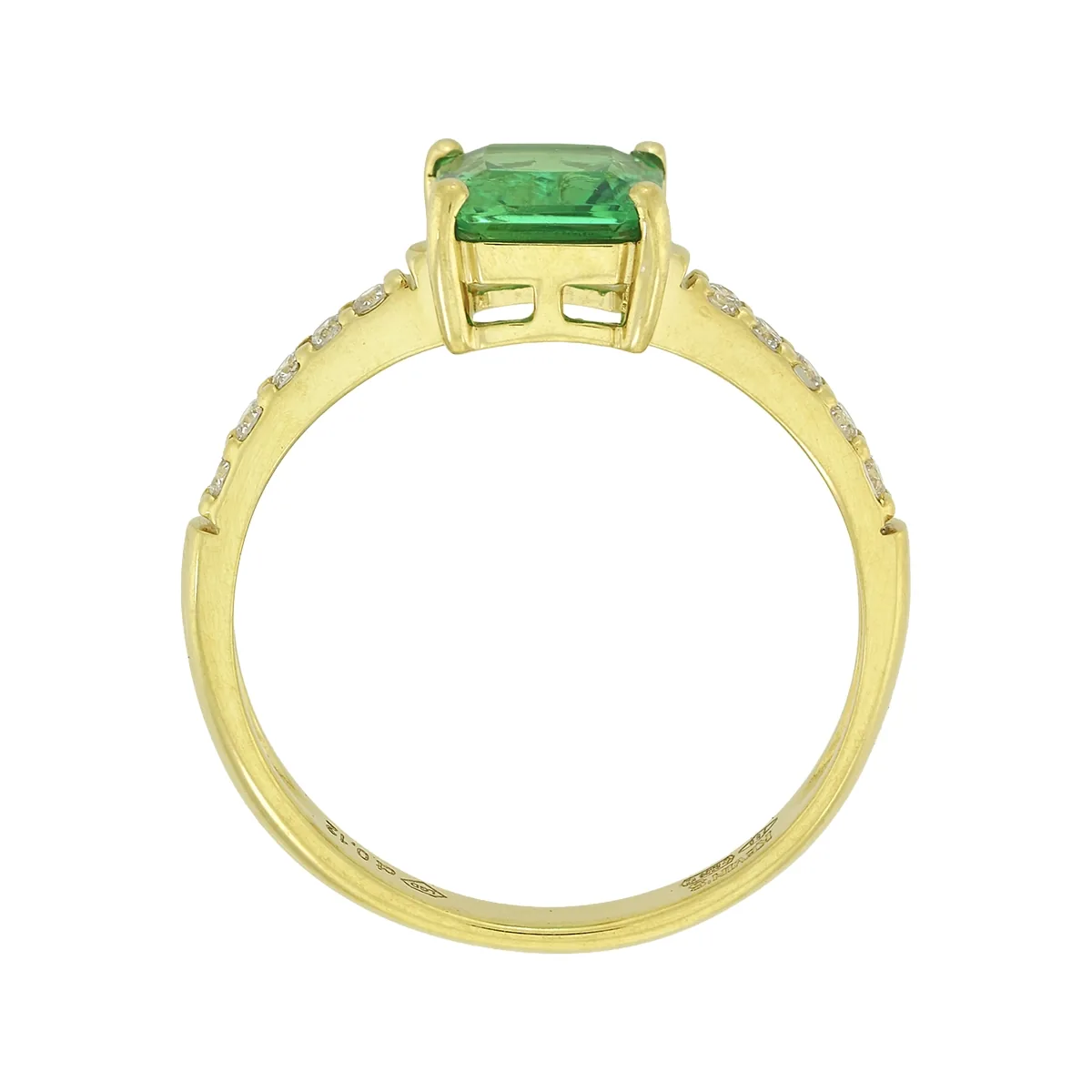 Anillo con esmeralda laboratorio central princess de 0.70Ct y decoración en diamantes de laboratorio, oro tono amarillo 18k