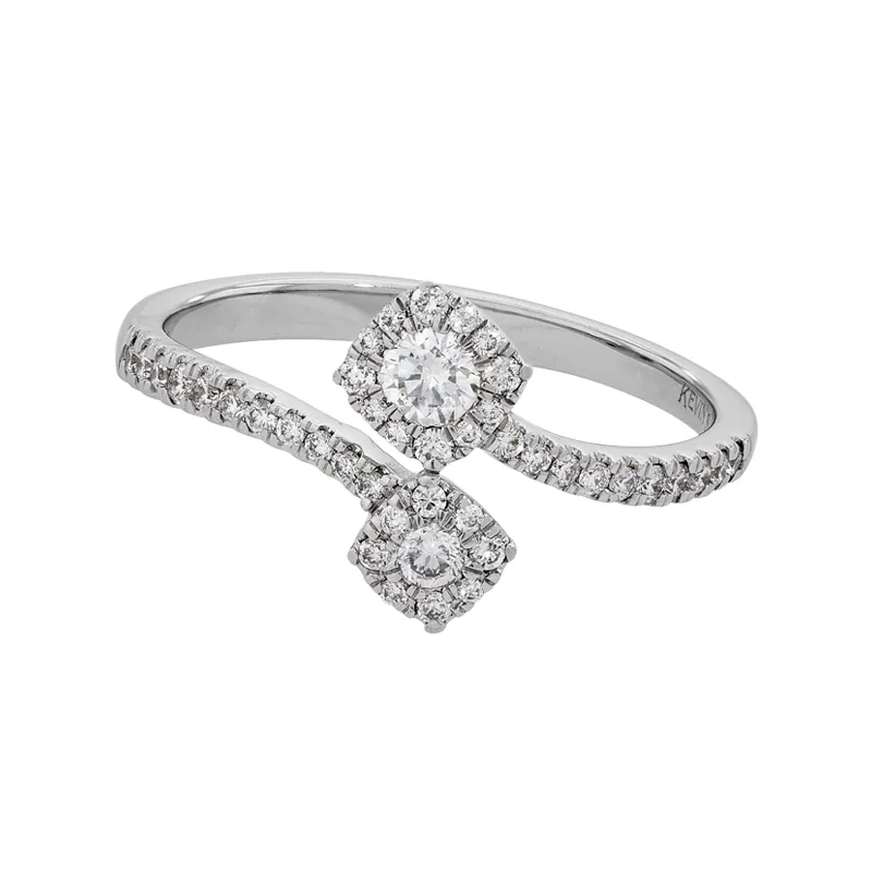 Anillo en oro blanco de 18 Kilates, con diamantes de 0.32 Ct