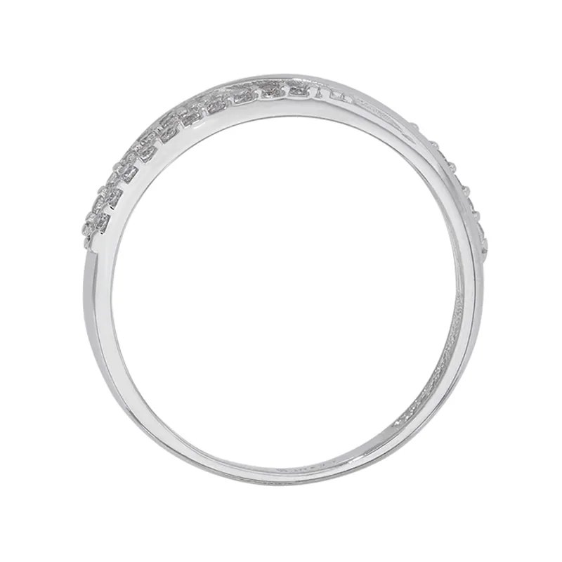 Anillo en oro blanco de 18 Kilates, con zircones