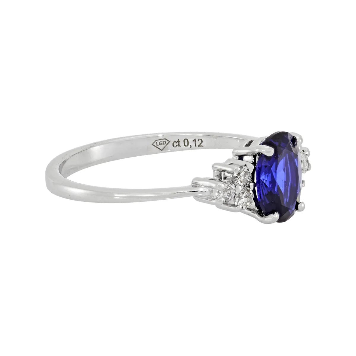 Anillo en oro blanco de 18 Kilates, con zafiro laboratorio central de 0.85 Ct y decoración en diamante de laboratorio de 0.12 Ct