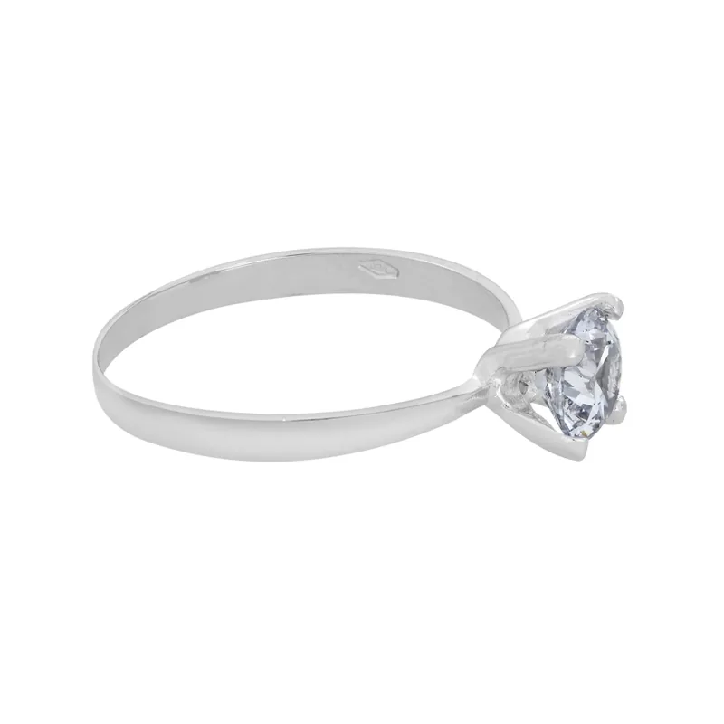 Anillo con zircon central redondo, oro tono blanco 18k, rodinado, liso
