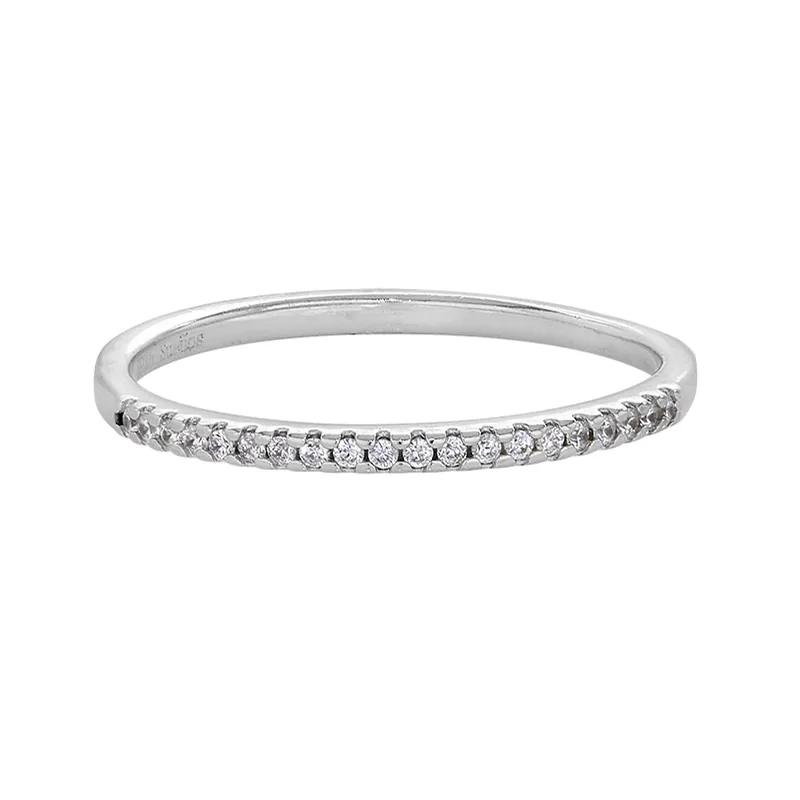 Anillo cintillo, con cristales redondos, en plata ley 925, rodinado - Colección Sueños