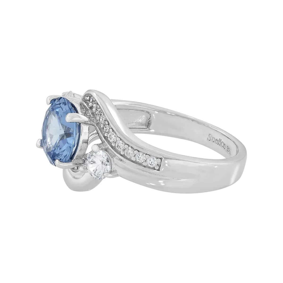 Anillo en plata Ley 925, con cristal central y decoración en cristales, de la coleccion Sueños