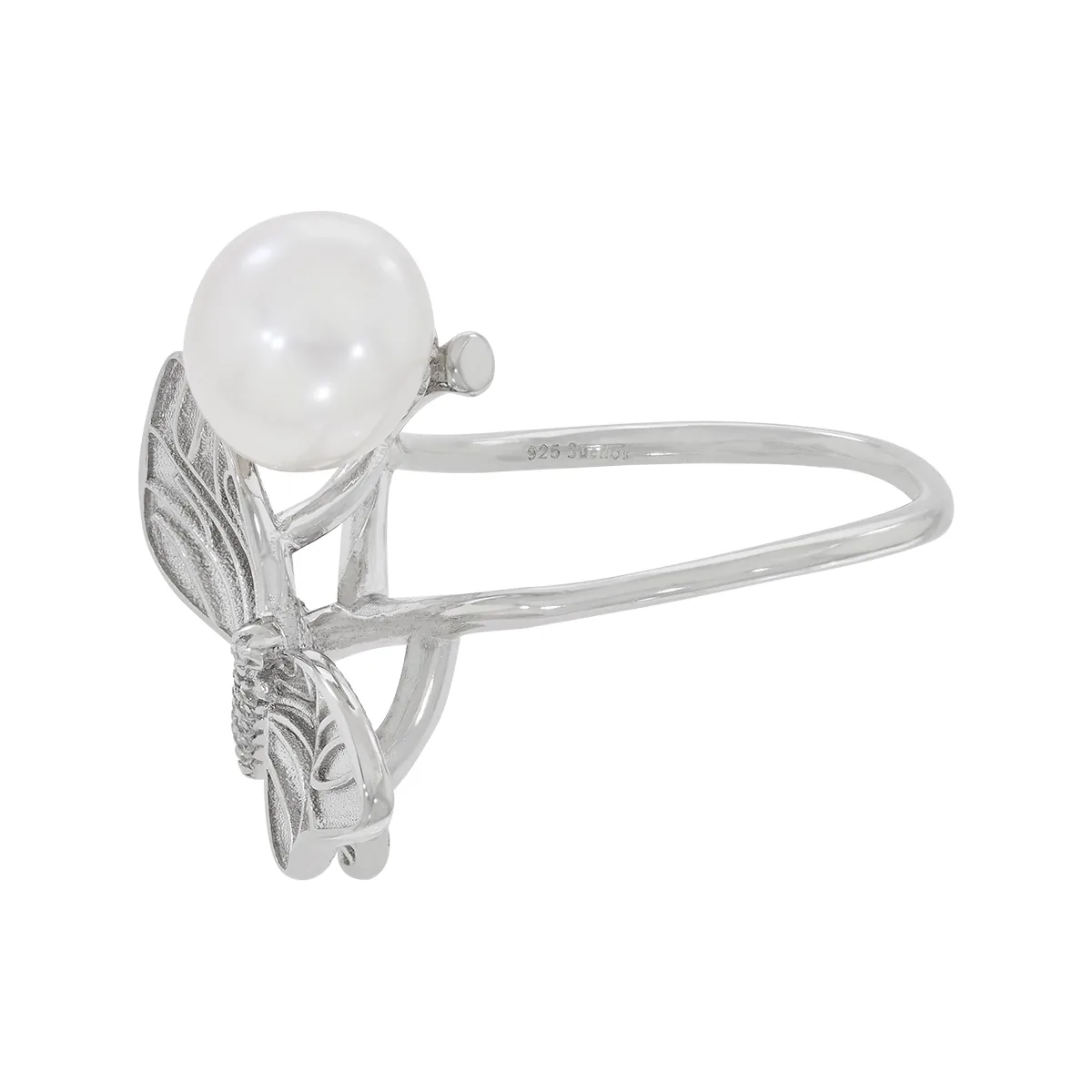 Anillo de mariposa en plata Ley 925 satinado, con perla central y decoración en zircones de la coleccion Sueños