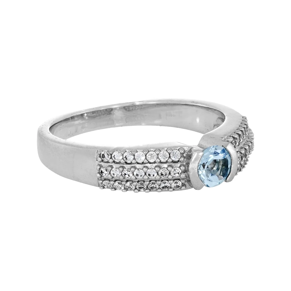 Anillo en plata Ley 925, con zircon col central y decoración en zircones, de la coleccion Sueños