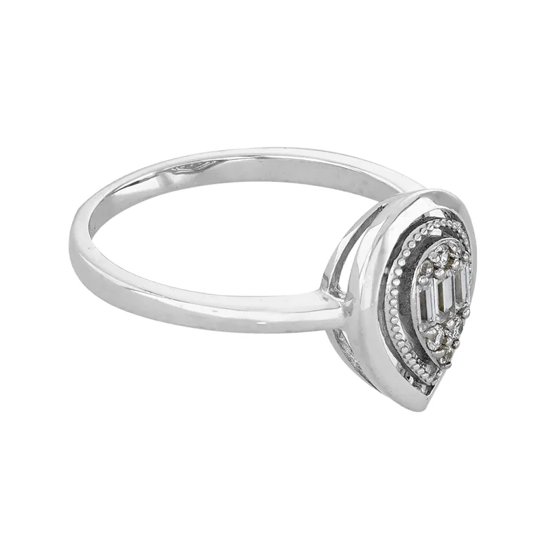 Anillo en plata Ley 925, con zircones, de la coleccion Sueños