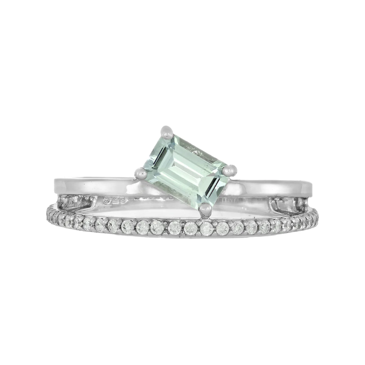 Anillo franjas, con zircon central rectángulo y decoración en zircones, en plata ley 925, rodinado