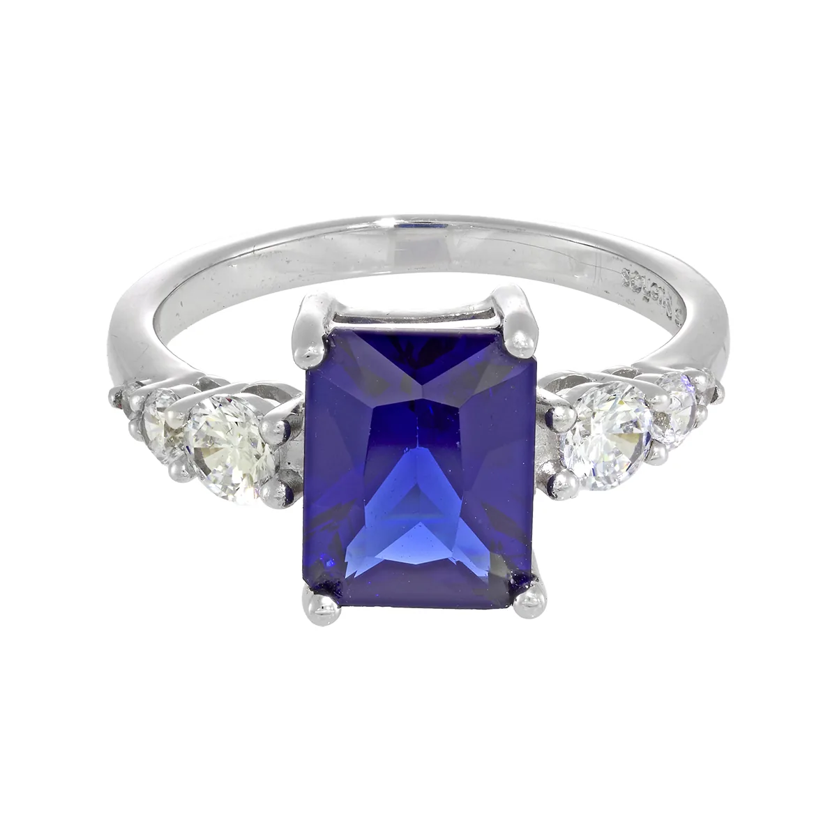 Anillo con zircon central rectángulo y decoración en zircones, en plata ley 925, rodinado - Colección Sueños