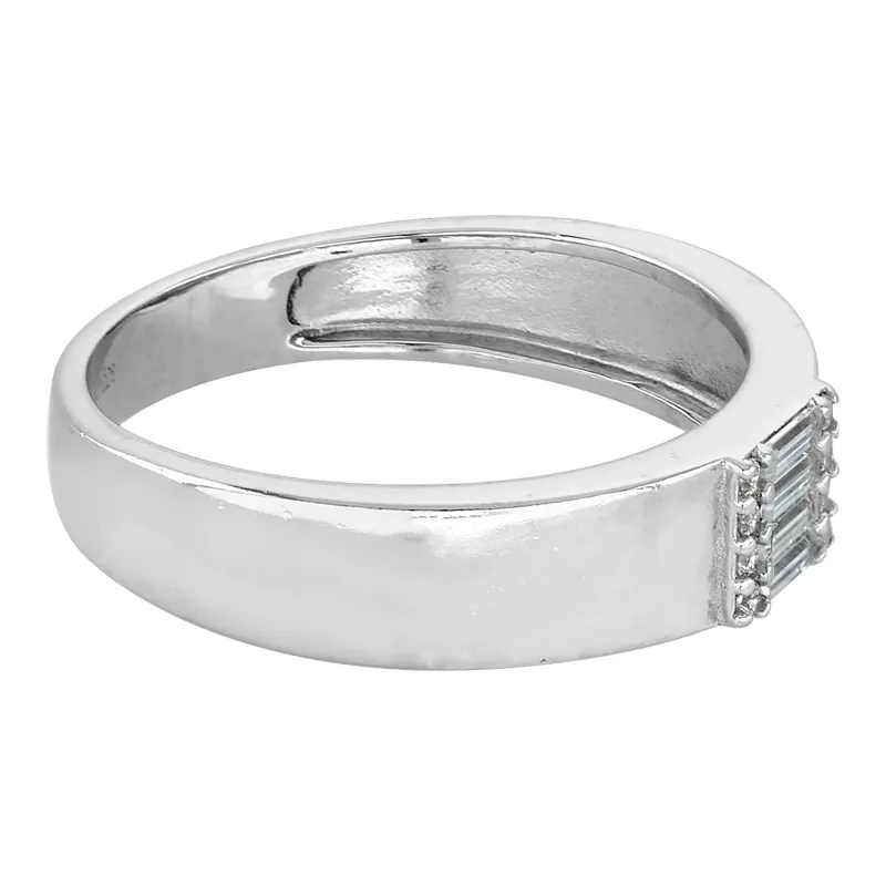 Anillo en plata Ley 925, con zircones, de la coleccion Sueños