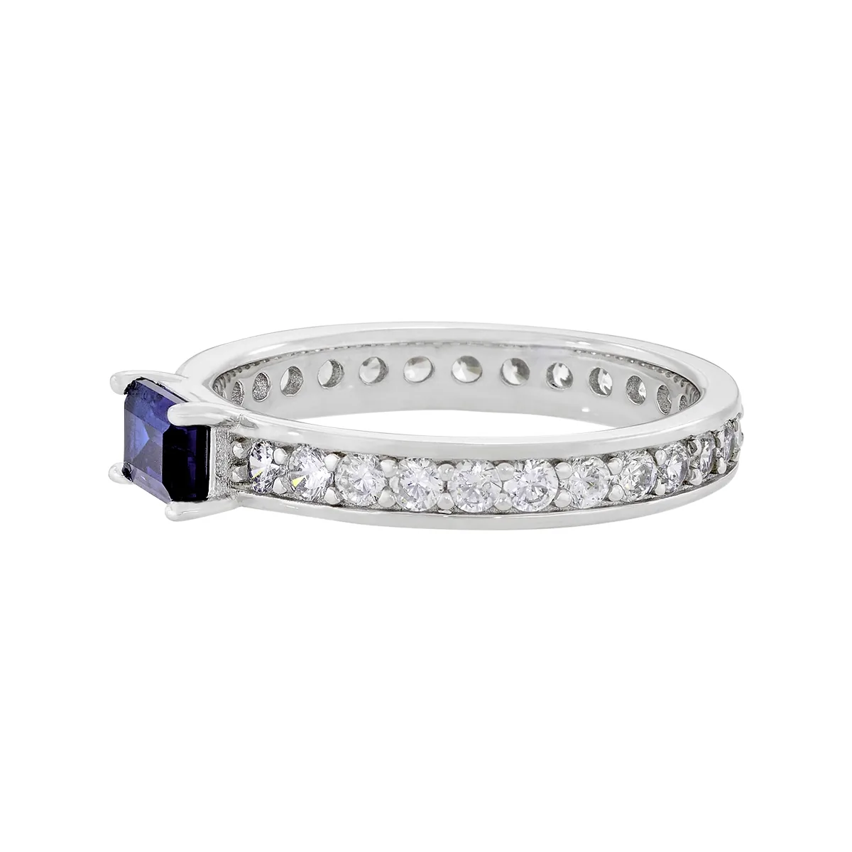 Anillo en plata Ley 925, con cristal central y decoración en cristales, de la coleccion Sueños