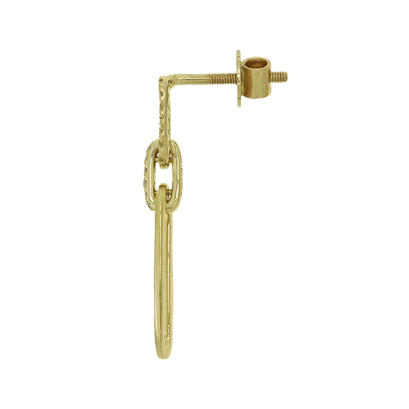 Aretes óvalo, con diamantes con un peso total de 0.20Ct, oro tono amarillo 18k, liso