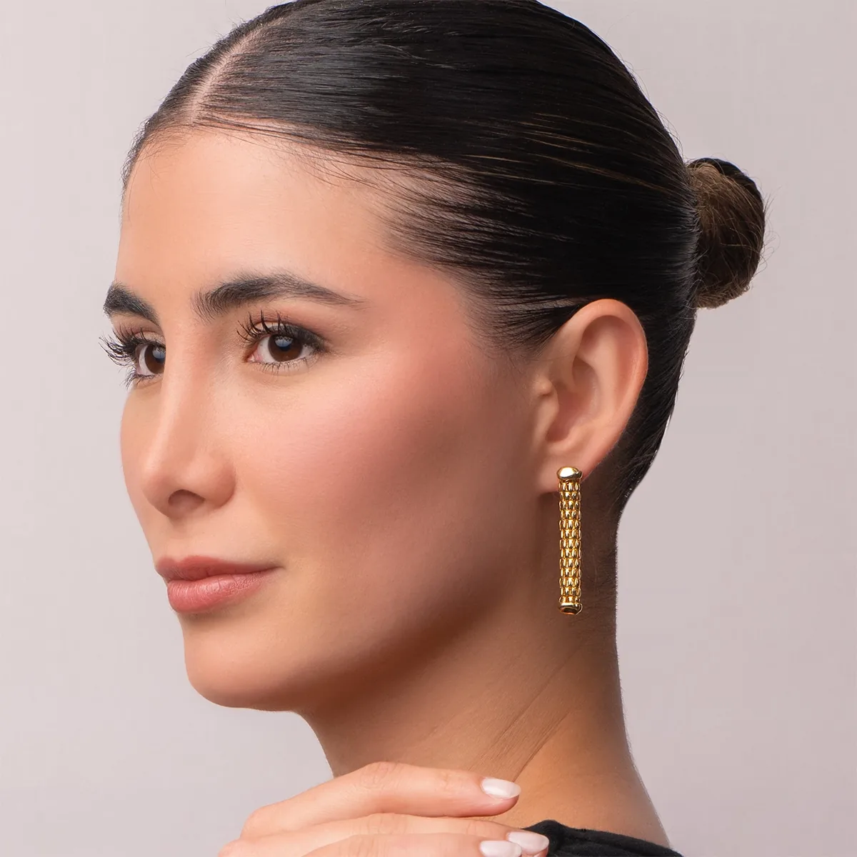 Aretes tiras, oro tono amarillo 18k, liso