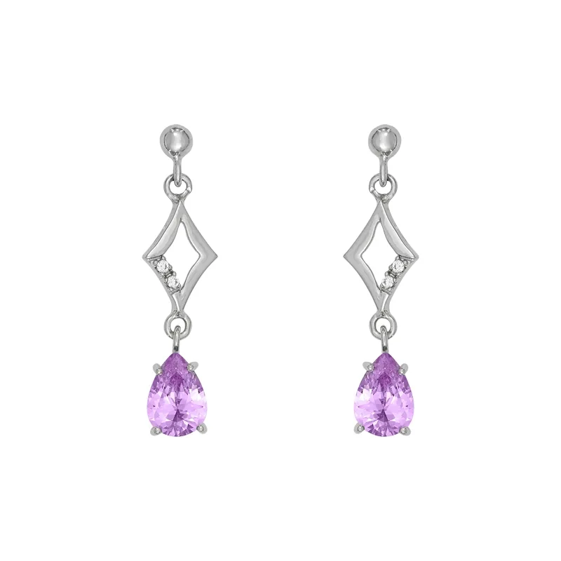 Aretes en plata Ley 925, Figuras geométricas, con 2 cristales centrales y decoración en cristales, de la coleccion Sueños