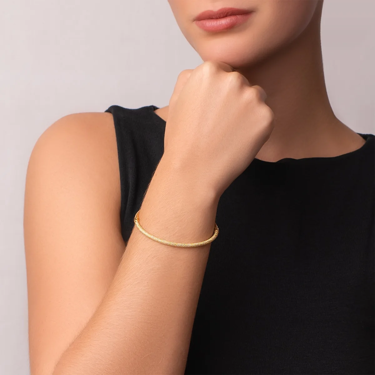 Aro en oro amarillo de 18 Kilates diamantado, Tubo, 3 mm. de ancho