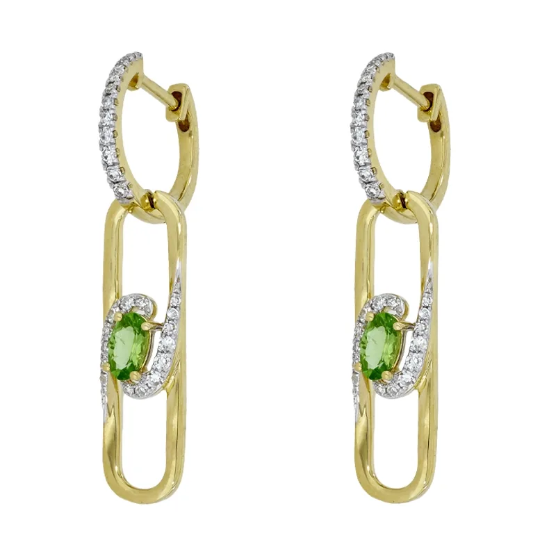 Candongas en oro amarillo de 18 Kilates, con 2 granates centrales y decoración en diamantes de 0.27 Ct, 1 mm. de ancho