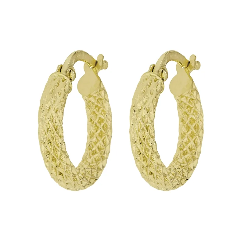 Candongas en oro amarillo de 18 Kilates con visos, Tubo, 3 mm. de ancho