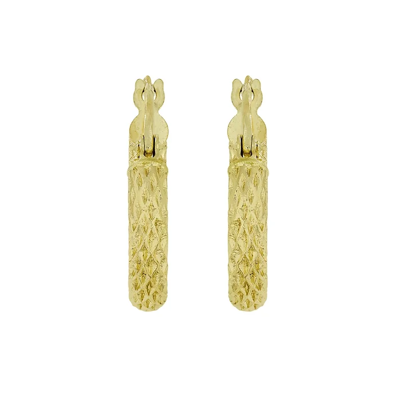 Candongas en oro amarillo de 18 Kilates con visos, Tubo, 3 mm. de ancho