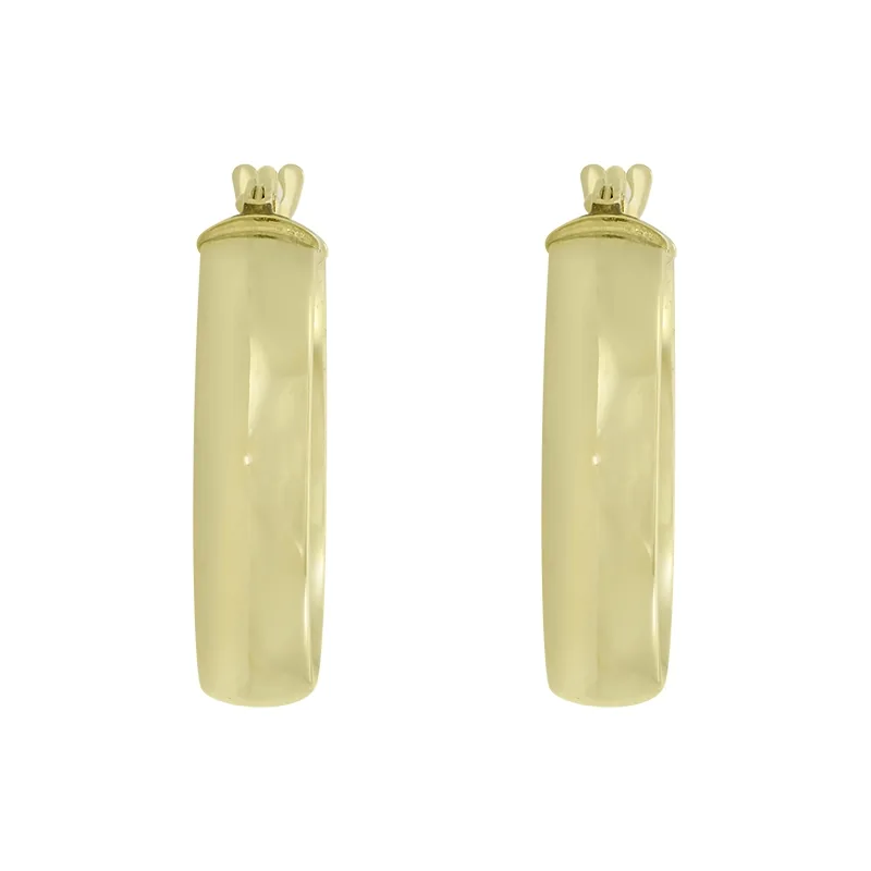 Candongas en oro amarillo de 18 Kilates, 1/2 caña, 3.80 mm. de ancho