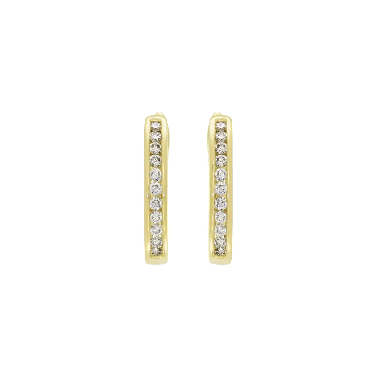 Candongas óvalo, con diamante de laboratorio con un peso total de 0.25Ct, oro tono amarillo 18k