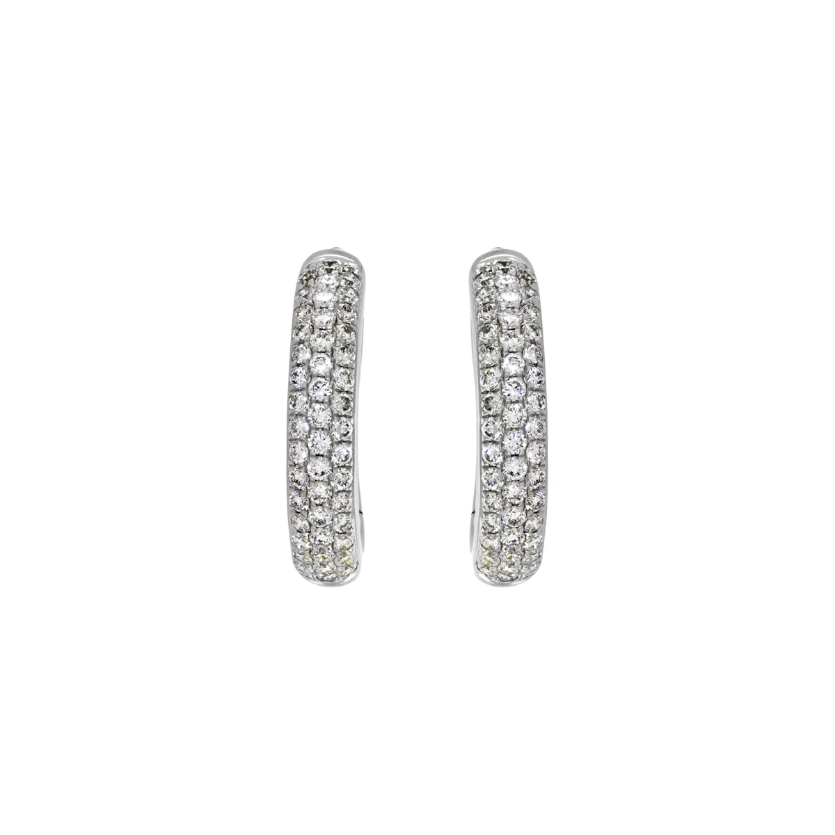 Candongas óvalo, con diamante de laboratorio con un peso total de 0.45Ct, oro tono blanco 18k, rodinado
