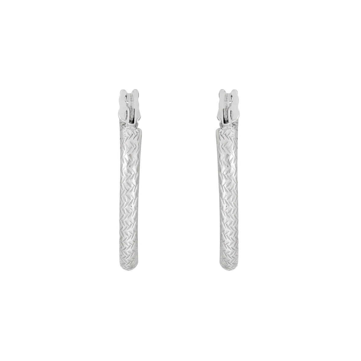 Candongas en oro blanco de 18 Kilates con visos, Tubo, 2 mm. de ancho