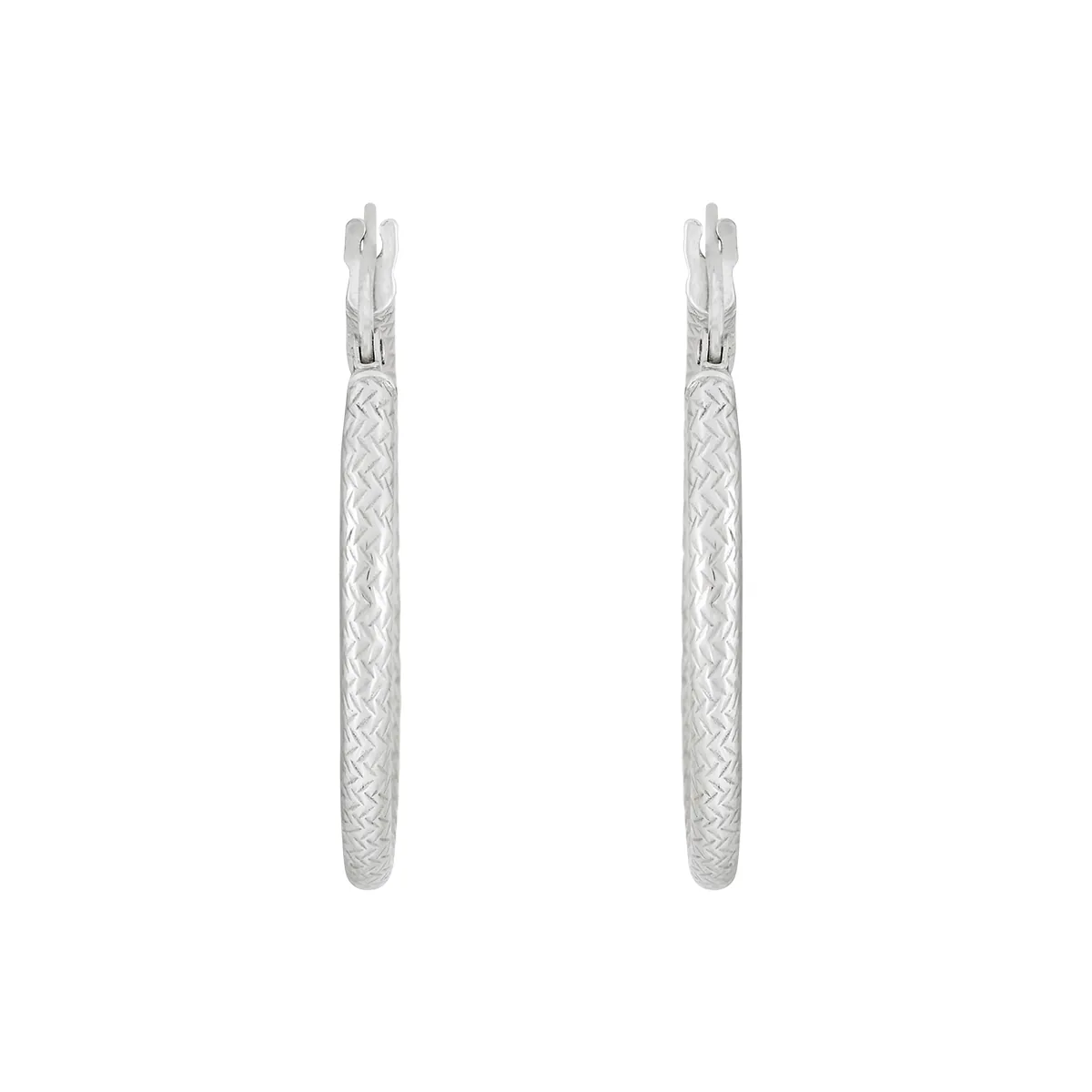 Candongas en oro blanco de 18 Kilates con visos, Tubo, 2 mm. de ancho