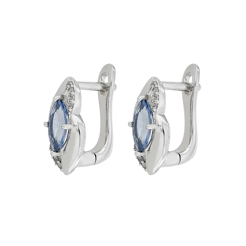 Candongas en plata Ley 925, con 2 topacios centrales y decoración en zircones, de la coleccion Sueños