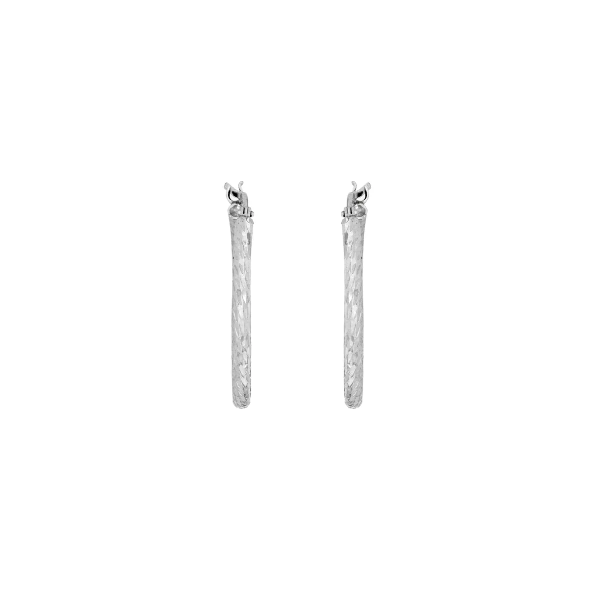 Candongas en plata Ley 925 con visos, Semientorchada, 2 mm. de ancho, de la coleccion Sueños