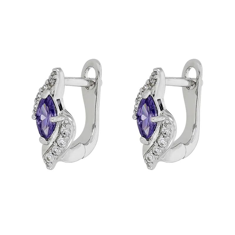 Candongas en plata Ley 925, con 2 zircones centrales y decoración en zircones, de la coleccion Sueños