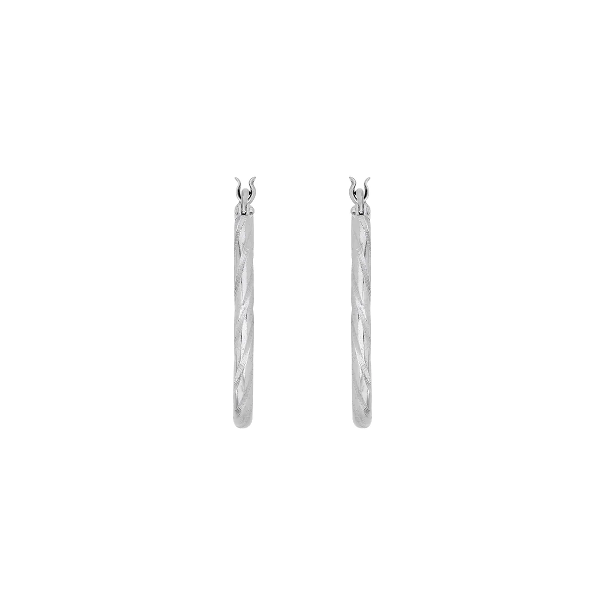 Candongas en plata Ley 925 con visos, Semientorchada, 2 mm. de ancho, de la coleccion Sueños