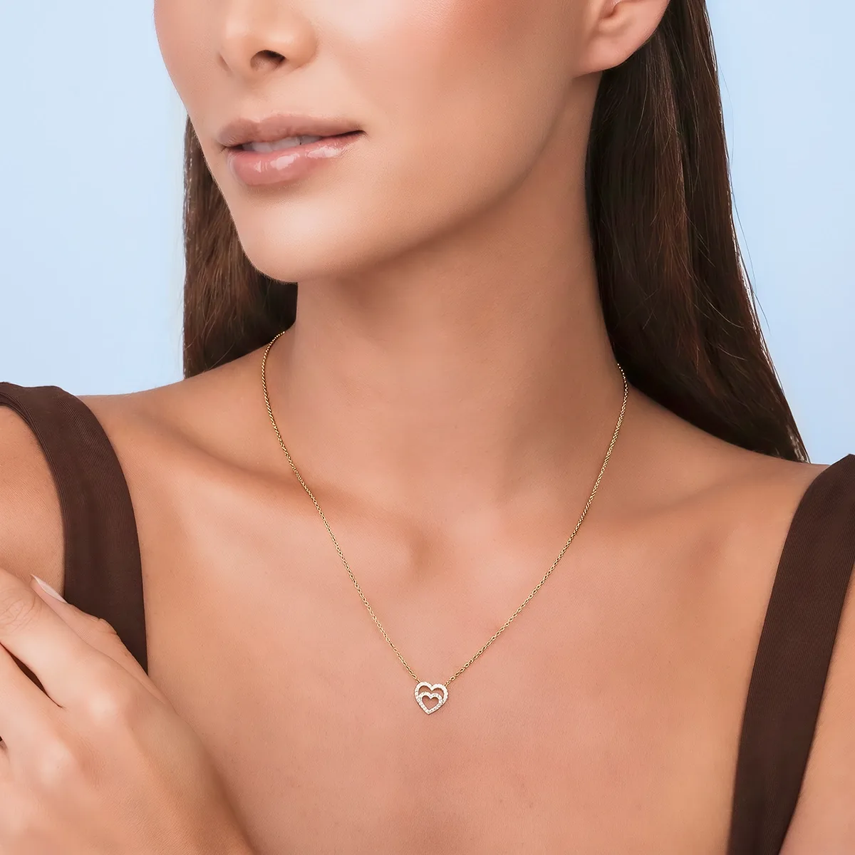 Gargantilla en oro amarillo de 18 Kilates, Corazón, con diamantes de 0.15 Ct, 40 cm. de largo, 1 mm. de ancho