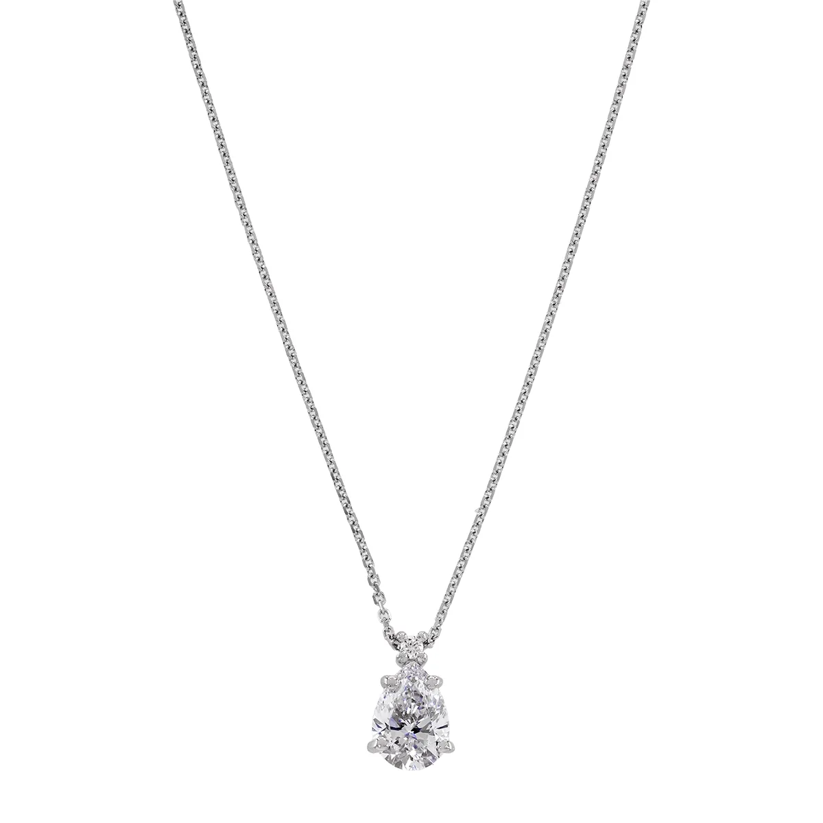 Gargantilla en oro blanco de 18 Kilates, Uñas+decoración, con diamante laboratorio central de 0.60 Ct y decoración en diamante laboratorio de 0.01 Ct, 42 cm. de largo, 0.50 mm. de ancho