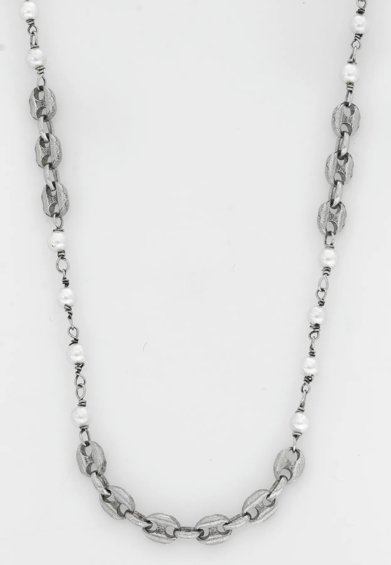 Gargantilla en plata Ley 925, Marinero boton, con perla sintéticas, 45 cm. de largo, 3 mm. de ancho, de la coleccion Sueños