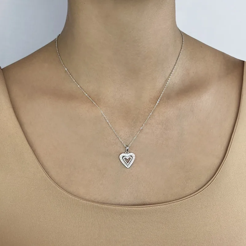 Gargantilla en plata Ley 925, Corazón, con cristales, 45 cm. de largo, 1 mm. de ancho, de la coleccion Sueños