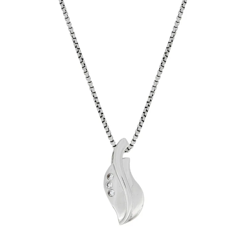 Gargantilla en plata Ley 925, Hoja, con zircones, 50 cm. de largo, 1 mm. de ancho, de la coleccion Sueños