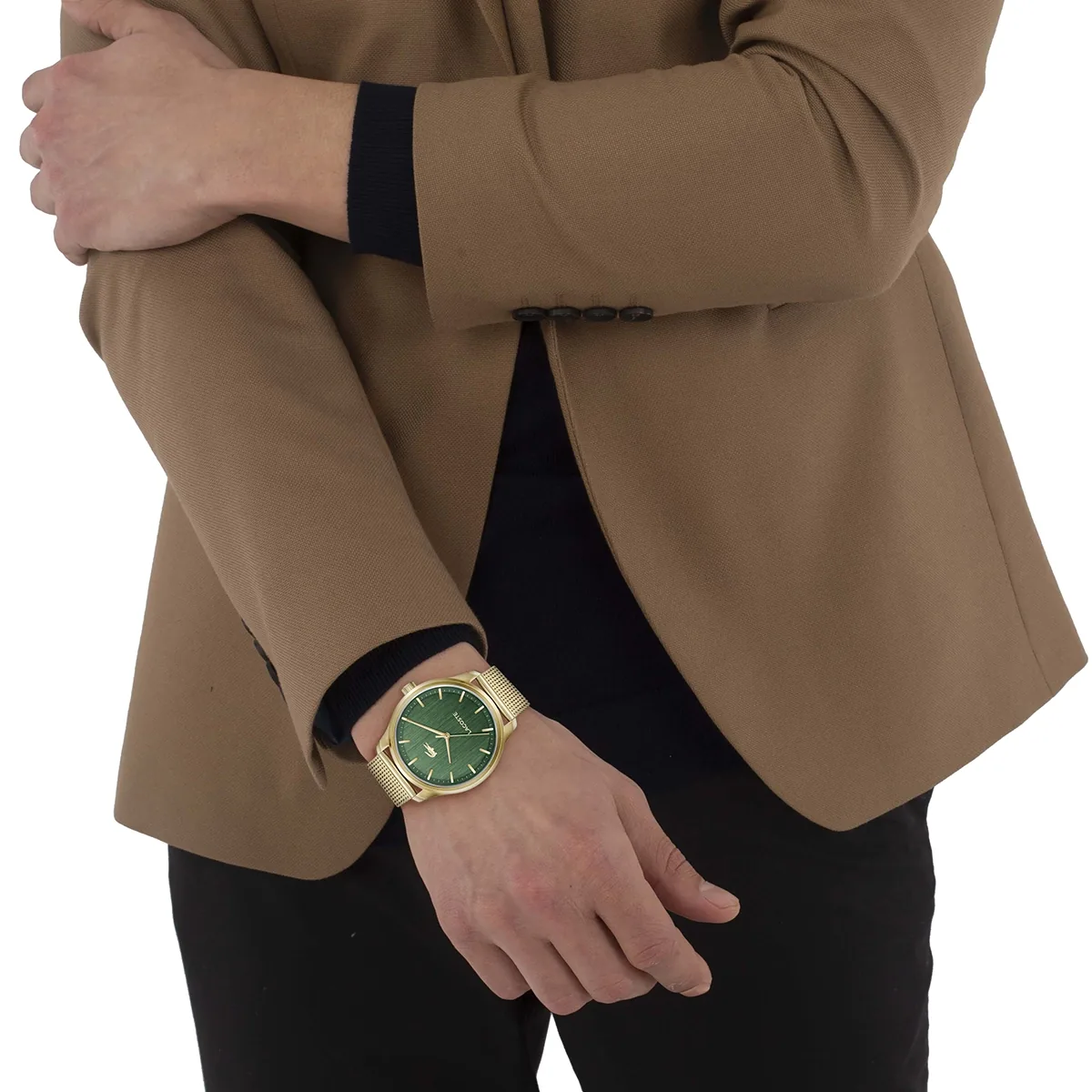 Reloj Lacoste análogo, para Hombre, tablero redondo color verde, estilo index, pulso acero color dorado