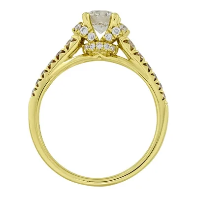 Anillo de compromiso con diamante central redondo GIA de 0.50ct y decoración en diamantes, oro tono amarillo 18k