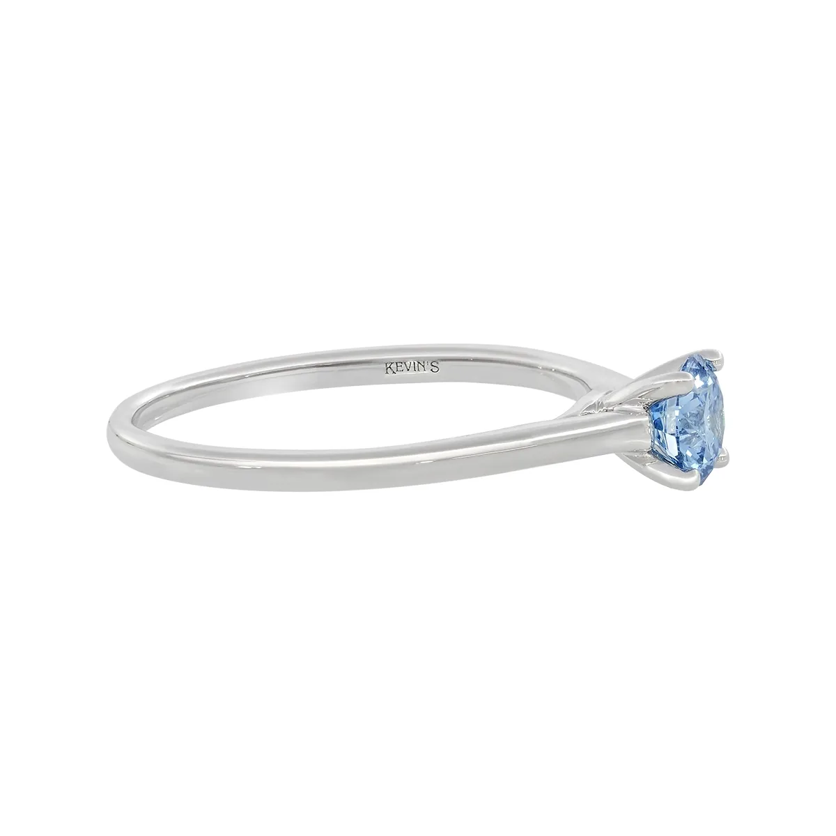 Anillo de compromiso solitario uñas, con diamante azul de laboratorio central redondo IGI de 0.50ct, oro tono blanco 18k, rodinado