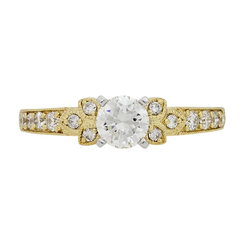 Anillo de compromiso con diamante central redondo GIA de 0.50ct y decoración en diamantes, oro 2 tonos 18k