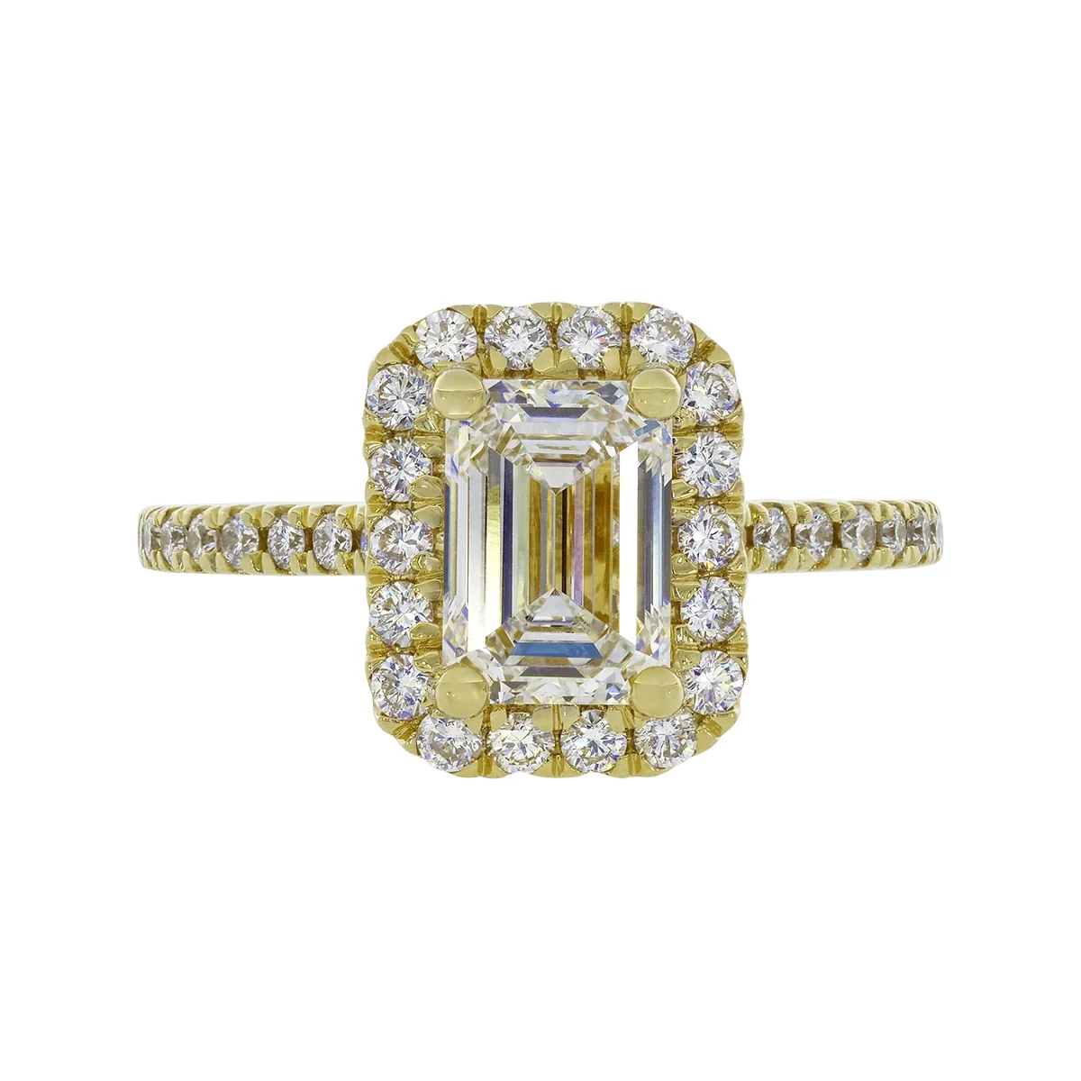 Anillo de compromiso halo rectangular, con diamante de laboratorio central corte esmeralda IGI de 1.50ct y decoración en diamantes de laboratorio, oro tono amarillo 18k