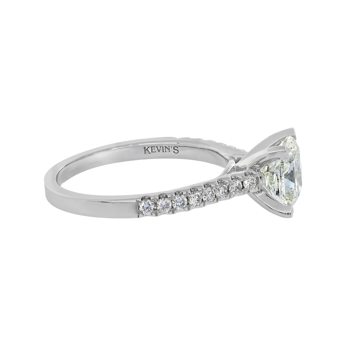 Anillo de compromiso con diamante de laboratorio central cuadrado IGI de 2.00ct y decoración en diamantes de laboratorio, oro tono blanco 18k, rodinado