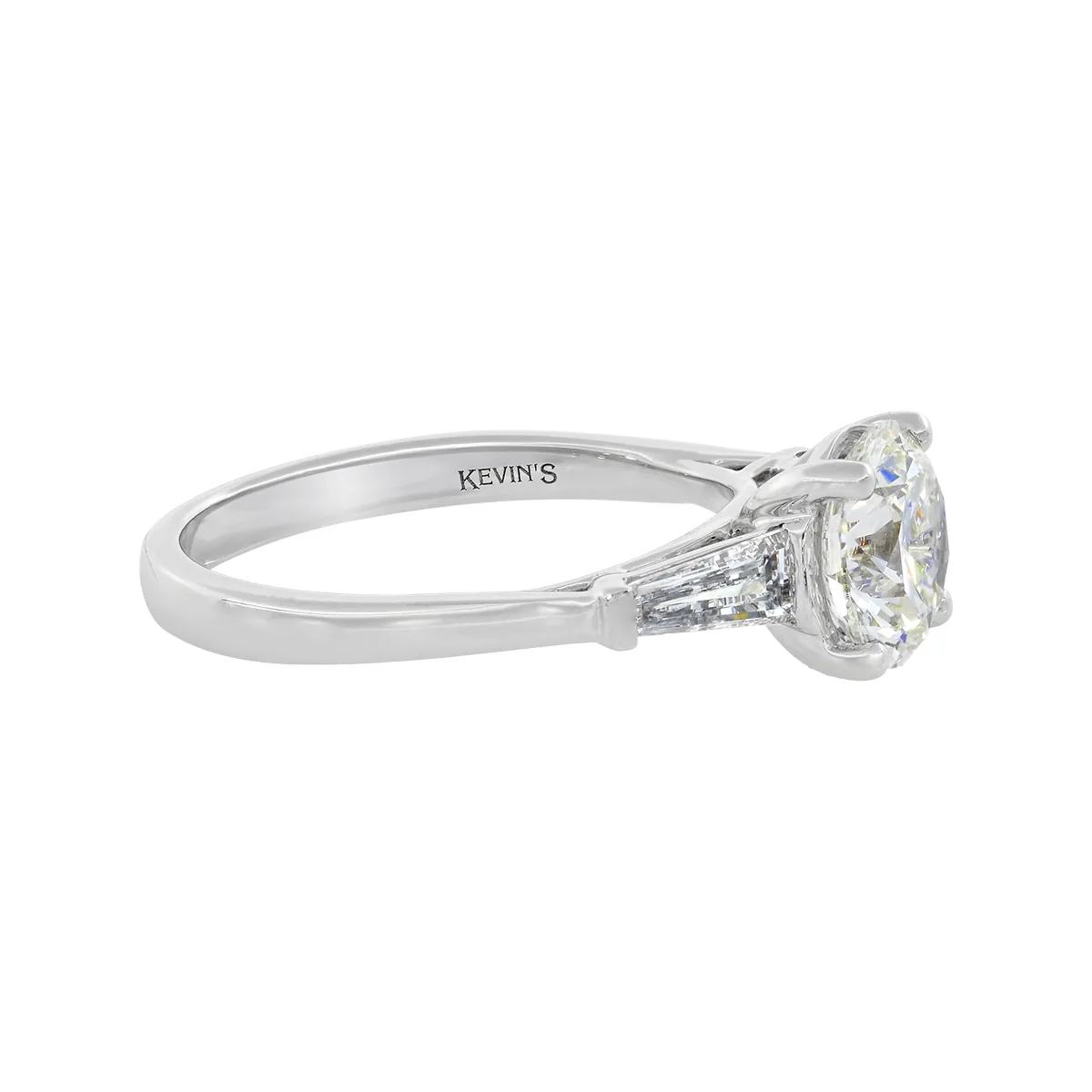 Anillo de compromiso con diamante de laboratorio central redondo IGI de 2.00ct y decoración en diamantes de laboratorio, oro tono blanco 18k, rodinado