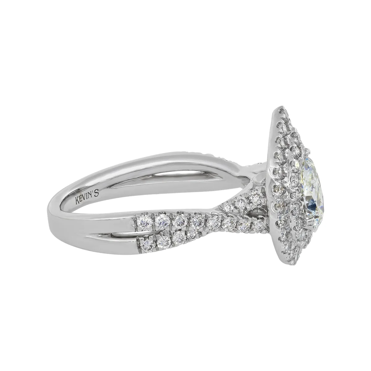 Anillo de compromiso halo doble, con diamante de laboratorio central pera IGI de 0.70ct y decoración en diamantes de laboratorio, oro tono blanco 18k