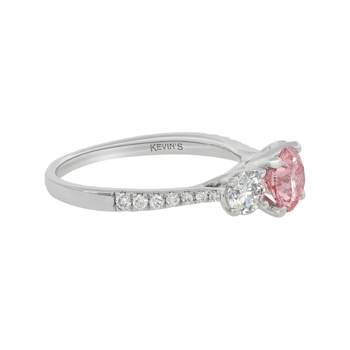 Anillo de compromiso con diamante rosado de laboratorio central redondo IGI de 1.00ct y decoración en diamantes de laboratorio, oro tono blanco 18k, rodinado