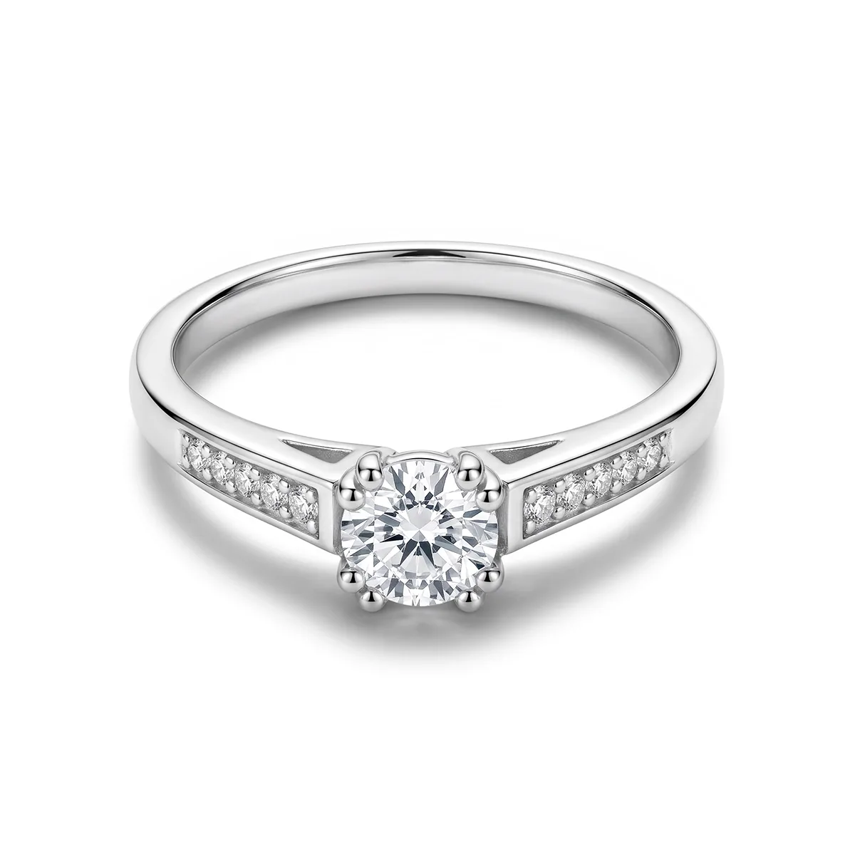 Anillo de compromiso con diamante de laboratorio central redondo de 0.50Ct y decoración en diamantes de laboratorio, en plata ley 925, rodinado - Colección Sueños